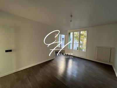 Appartement - 70 m² - 4 pièces