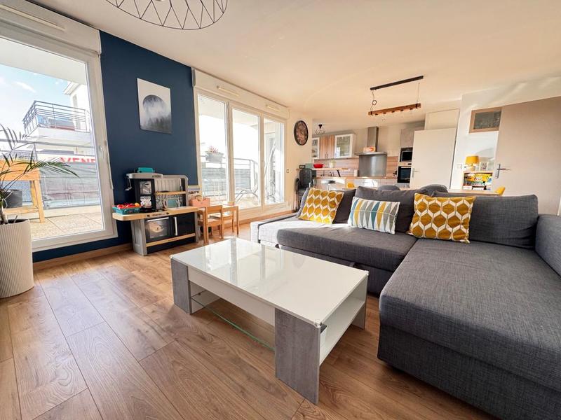 Appartement - 92 m² - 5 pièces