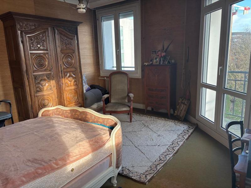 Appartement - 145 m² - 6 pièces