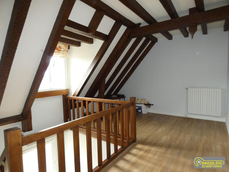 Maison - 212 m² - 5 pièces