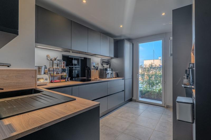 Appartement - 72 m² - 3 pièces