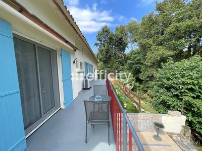 Maison - 145 m² - 7 pièces