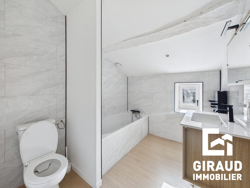 Maison - 115 m² - 5 pièces