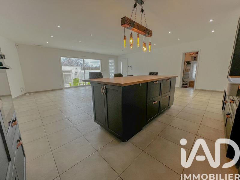 Maison - 121 m² - 5 pièces