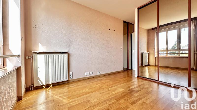 Appartement - 82 m² - 4 pièces