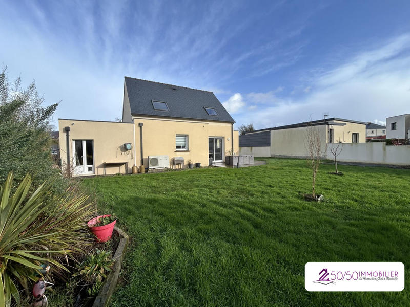 Maison - 102 m² - 5 pièces