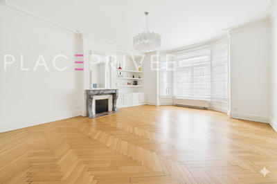 Appartement - 178 m² - 5 pièces