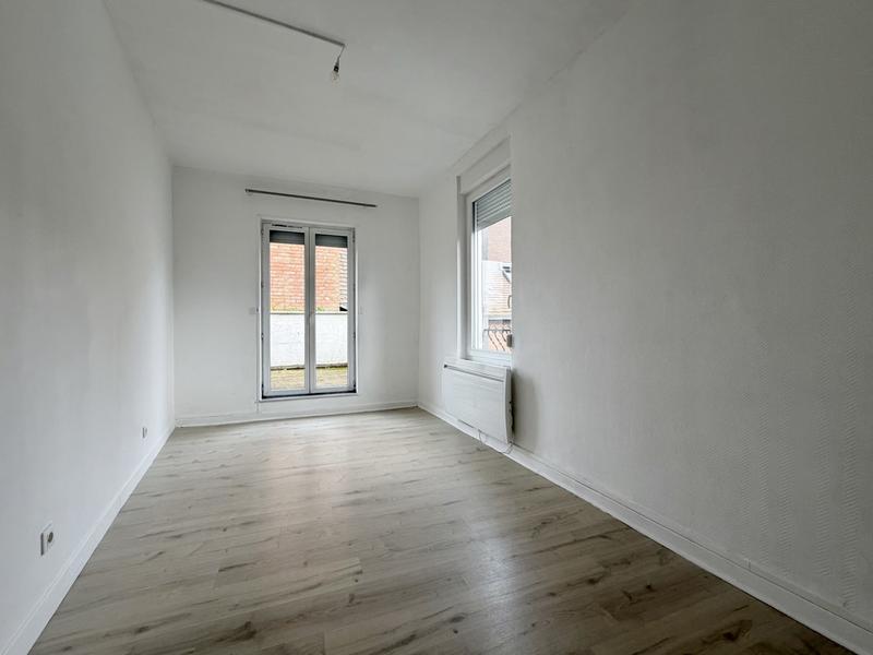 Maison ancienne - 203 m² - 8 pièces