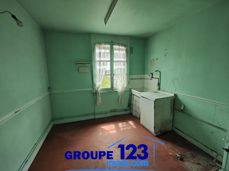 Immeuble - 264 m² - 10 pièces