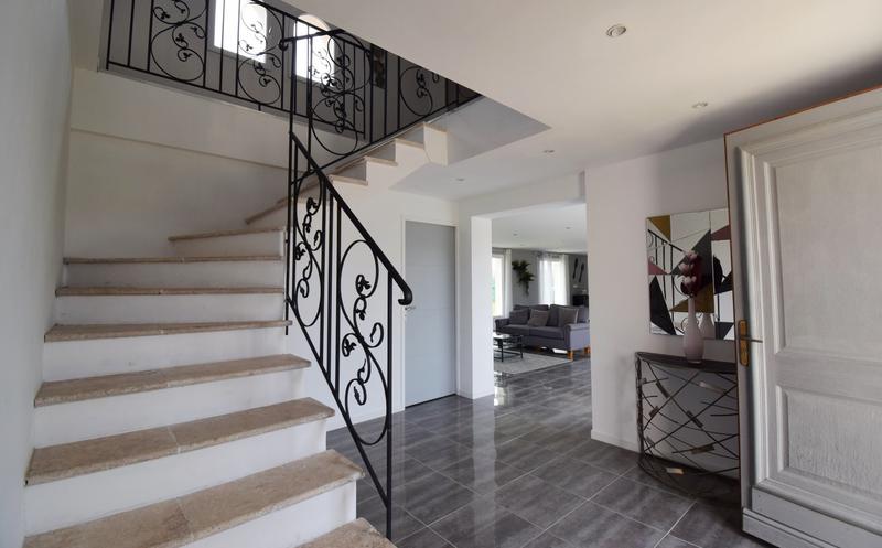 Maison - 167 m² - 5 pièces