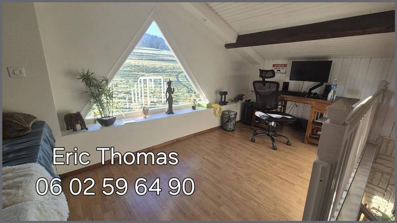 Maison - 95 m² - 5 pièces