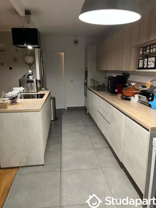 Chambre - 12 m² - 1 pièce