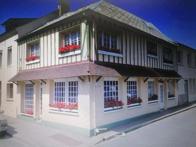 Maison - 230 m² - 7 pièces