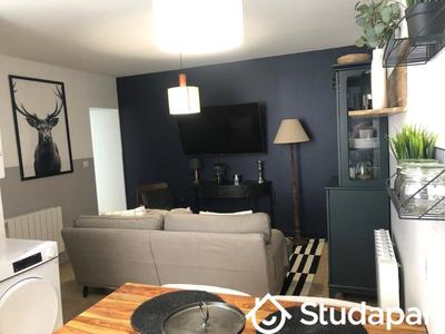 Chambre - 9 m² - 1 pièce