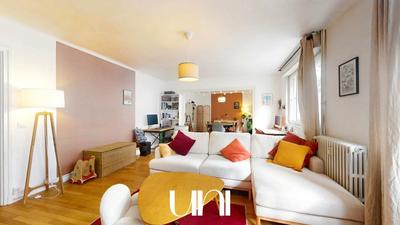 Appartement - 94 m² - 4 pièces