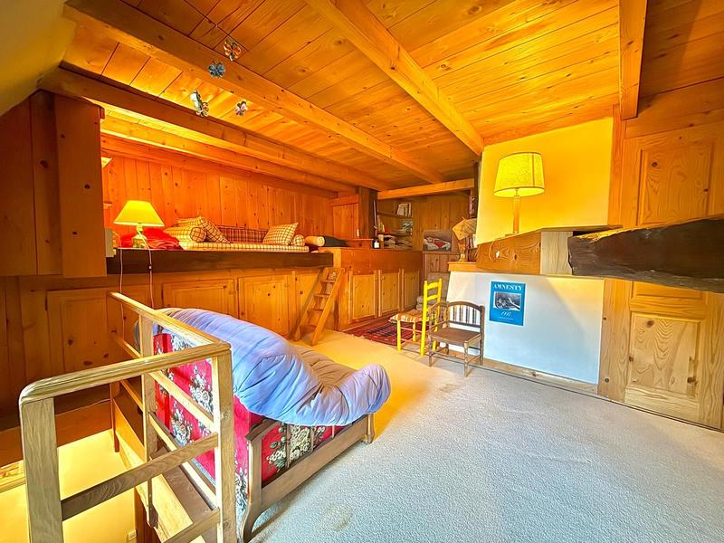 Demeure - 407 m² - 12 pièces