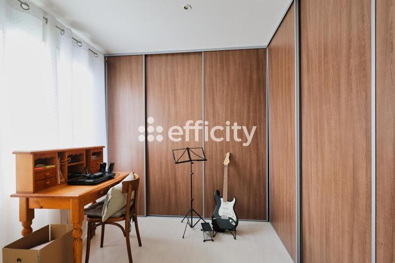 Villa - 111 m² - 4 pièces