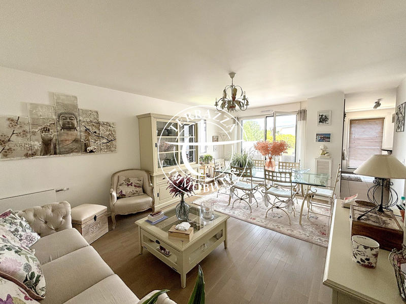 Appartement - 101 m² - 5 pièces