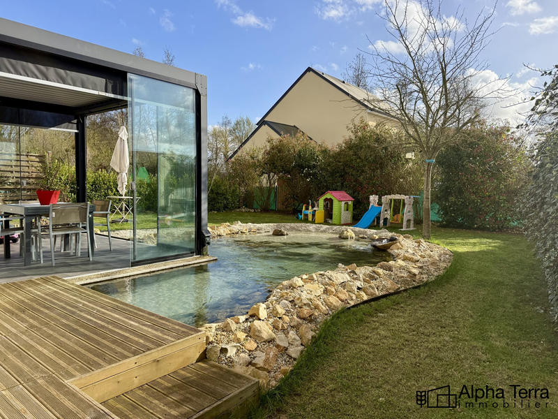 Maison - 90 m² - 4 pièces