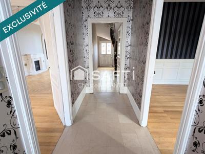 Maison - 180 m² - 6 pièces