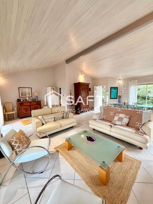 Maison - 165 m² - 7 pièces