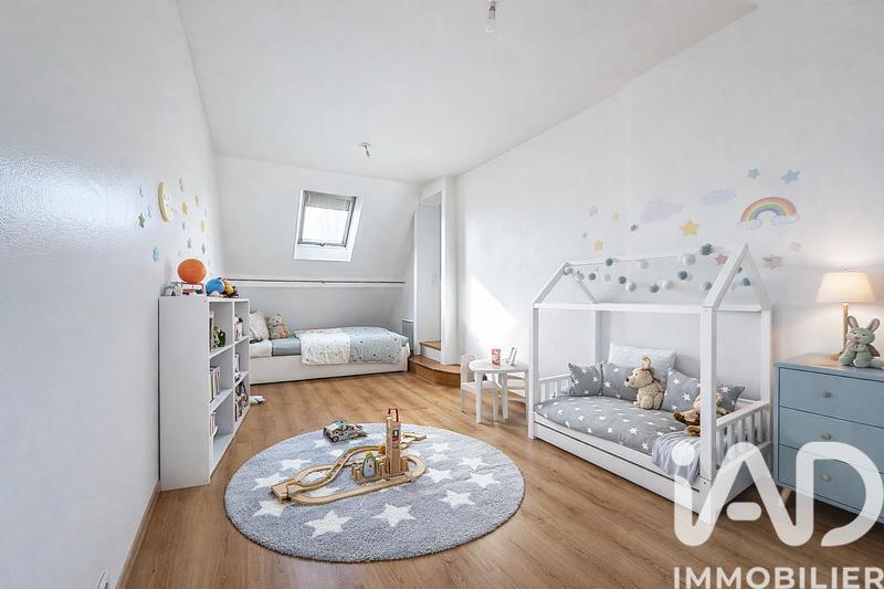 Maison - 117 m² - 7 pièces