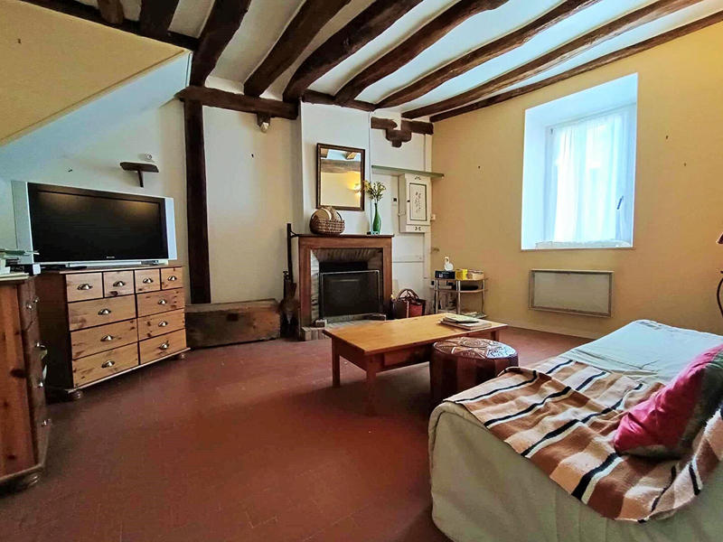 Maison - 200 m² - 9 pièces