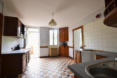 Maison - 110 m² - 7 pièces