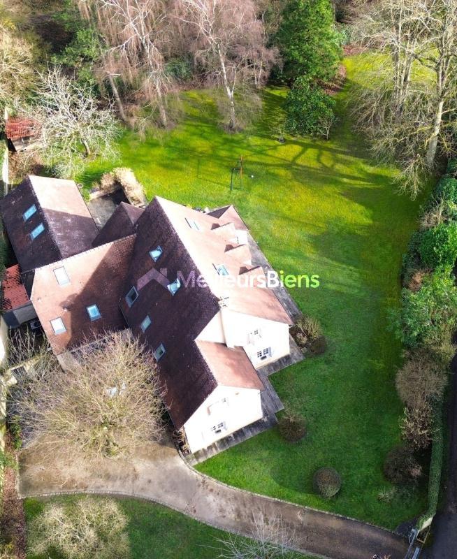 Villa - 350 m² - 10 pièces