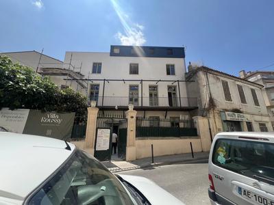 Appartement - 94 m² - 4 pièces