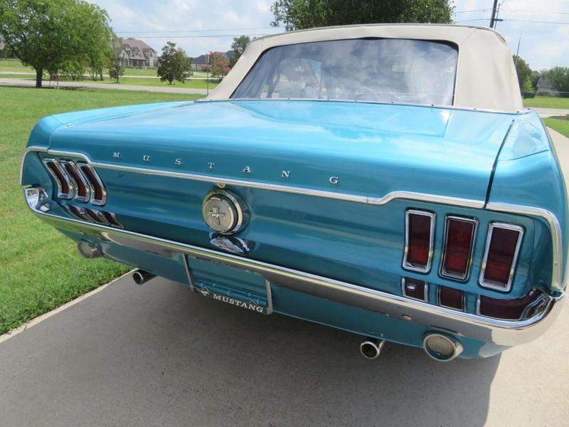 Ford Mustang cabriolet v8 matching number