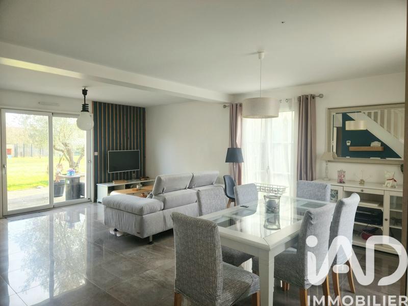 Maison - 100 m² - 4 pièces