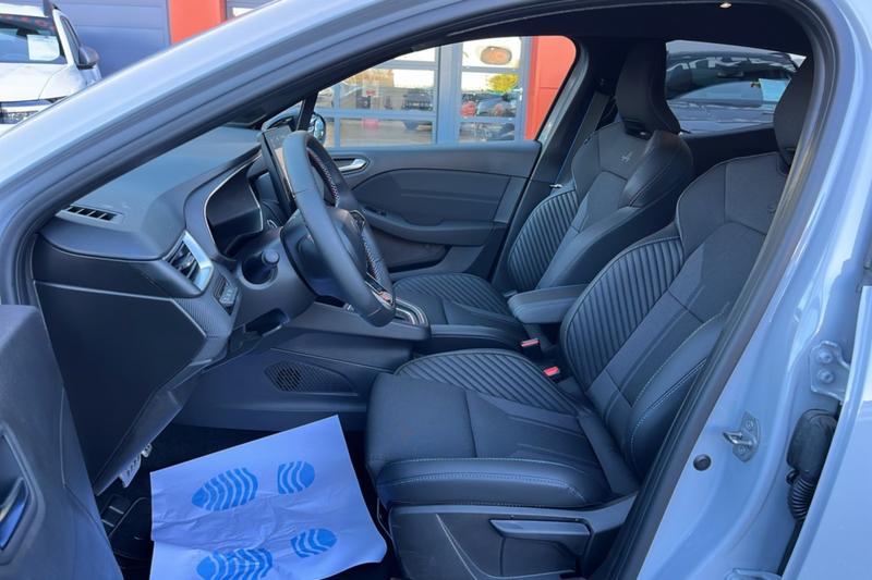 Renault Clio V E-Tech 145 Esprit Alpin