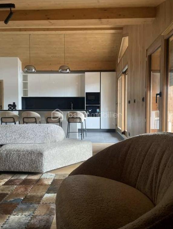 Appartement - 145 m² - 5 pièces