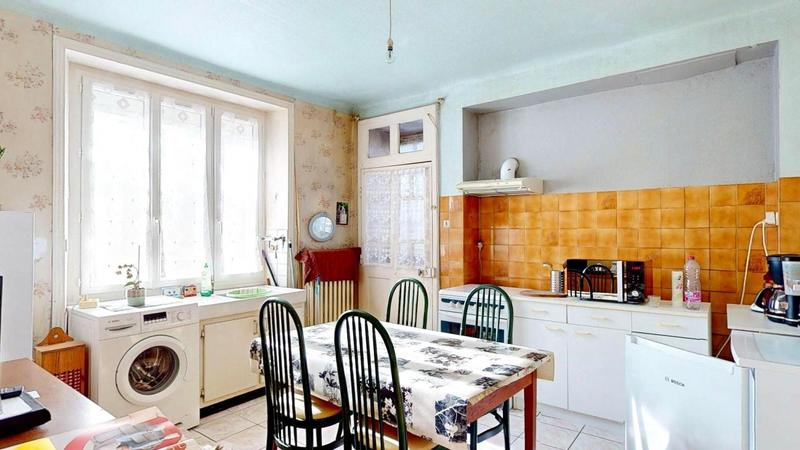 Maison - 130 m² - 6 pièces