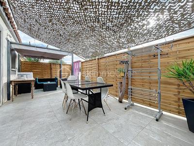 Maison - 84 m² - 4 pièces