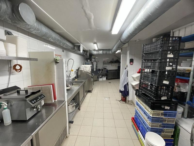 Fonds de commerce - Hôtellerie / Restauration - 170 m²