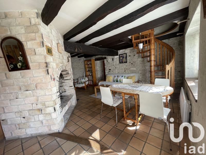 Maison - 427 m² - 18 pièces