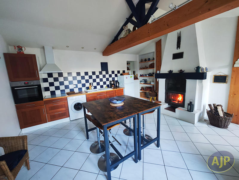 Maison - 91 m² - 4 pièces
