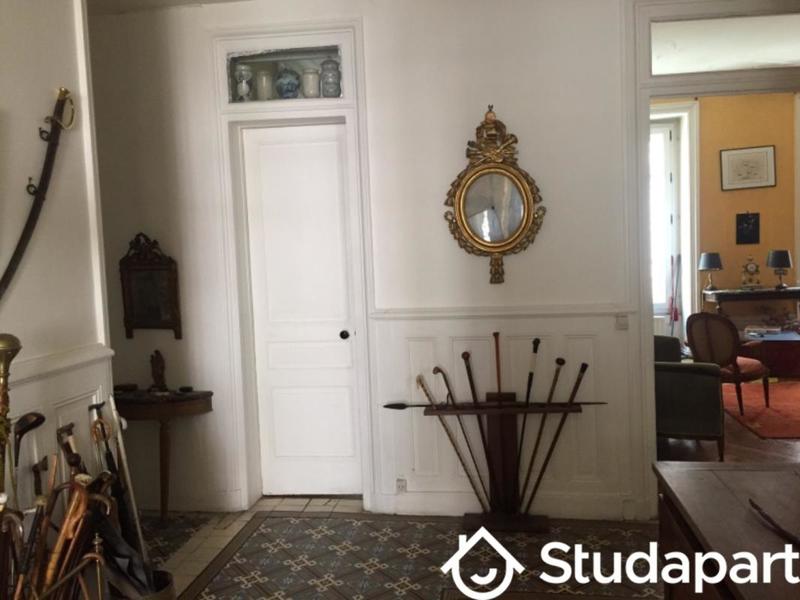 Chambre - 11 m² - 1 pièce