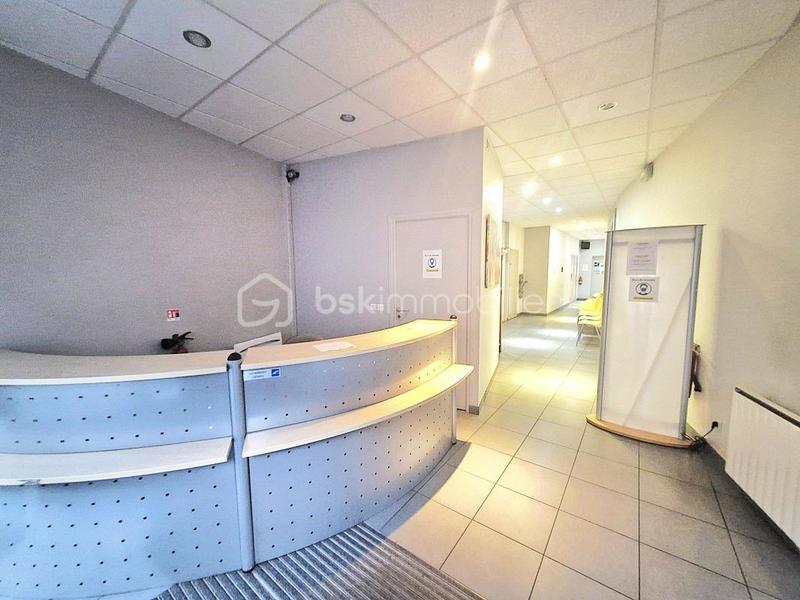 Immeuble - 207 m² - 8 pièces