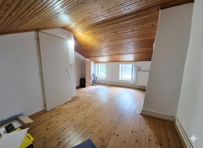 Maison - 107 m² - 4 pièces