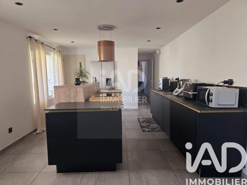 Maison - 85 m² - 3 pièces