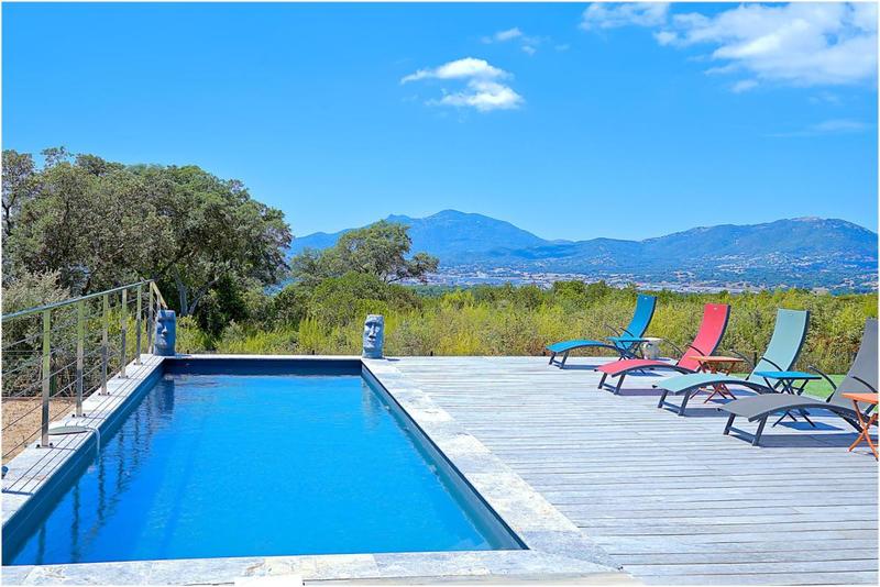 Villa - 172 m² - 5 pièces