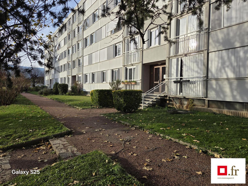 Appartement - 82 m² - 4 pièces