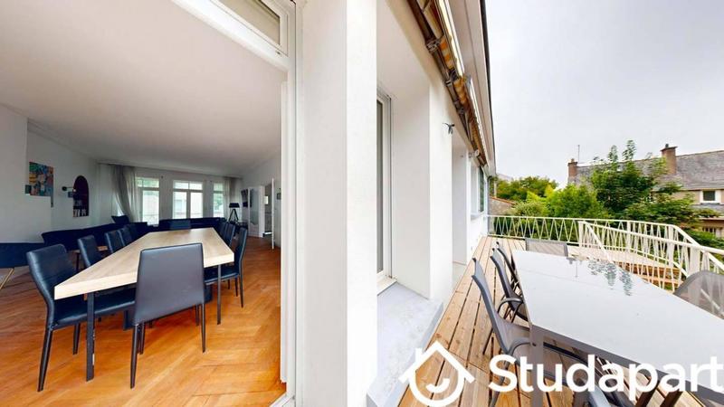 Chambre - 10 m² - 1 pièce