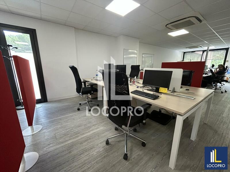 Bureau - 291 m²