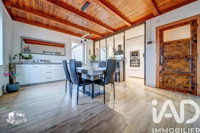 Appartement - 104 m² - 4 pièces