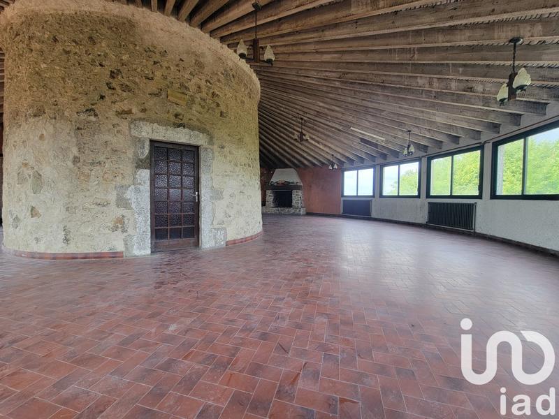 Maison - 450 m² - 10 pièces