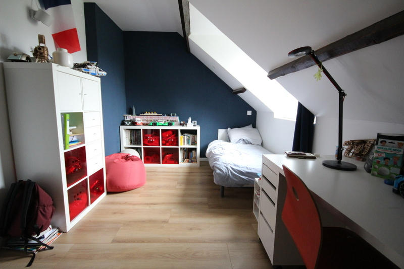 Maison - 196 m² - 8 pièces